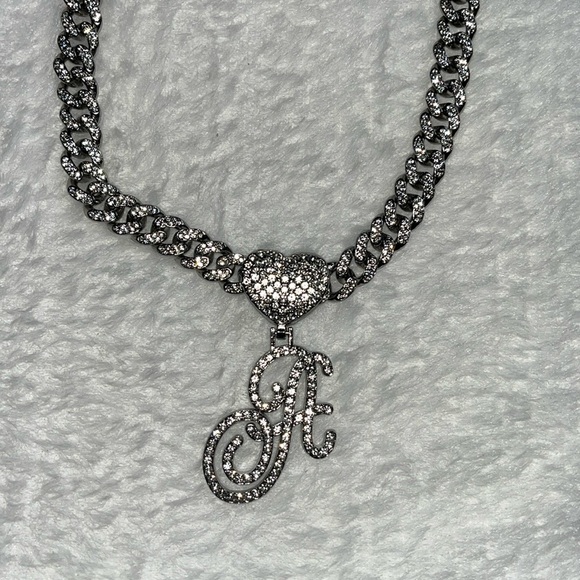 Cuban Chain with Iced Heart-Shaped Pendant - Picture 6 of 14